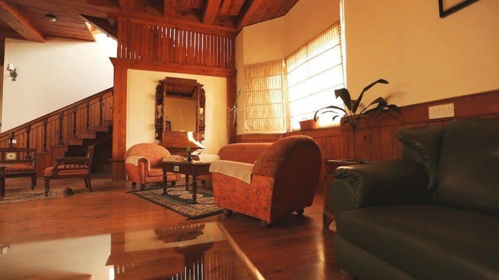 เวลคอมเฮอริเทจ วินด์เซอร์ลอดจ์ Hotel ราณีเขต ภายนอก รูปภาพ